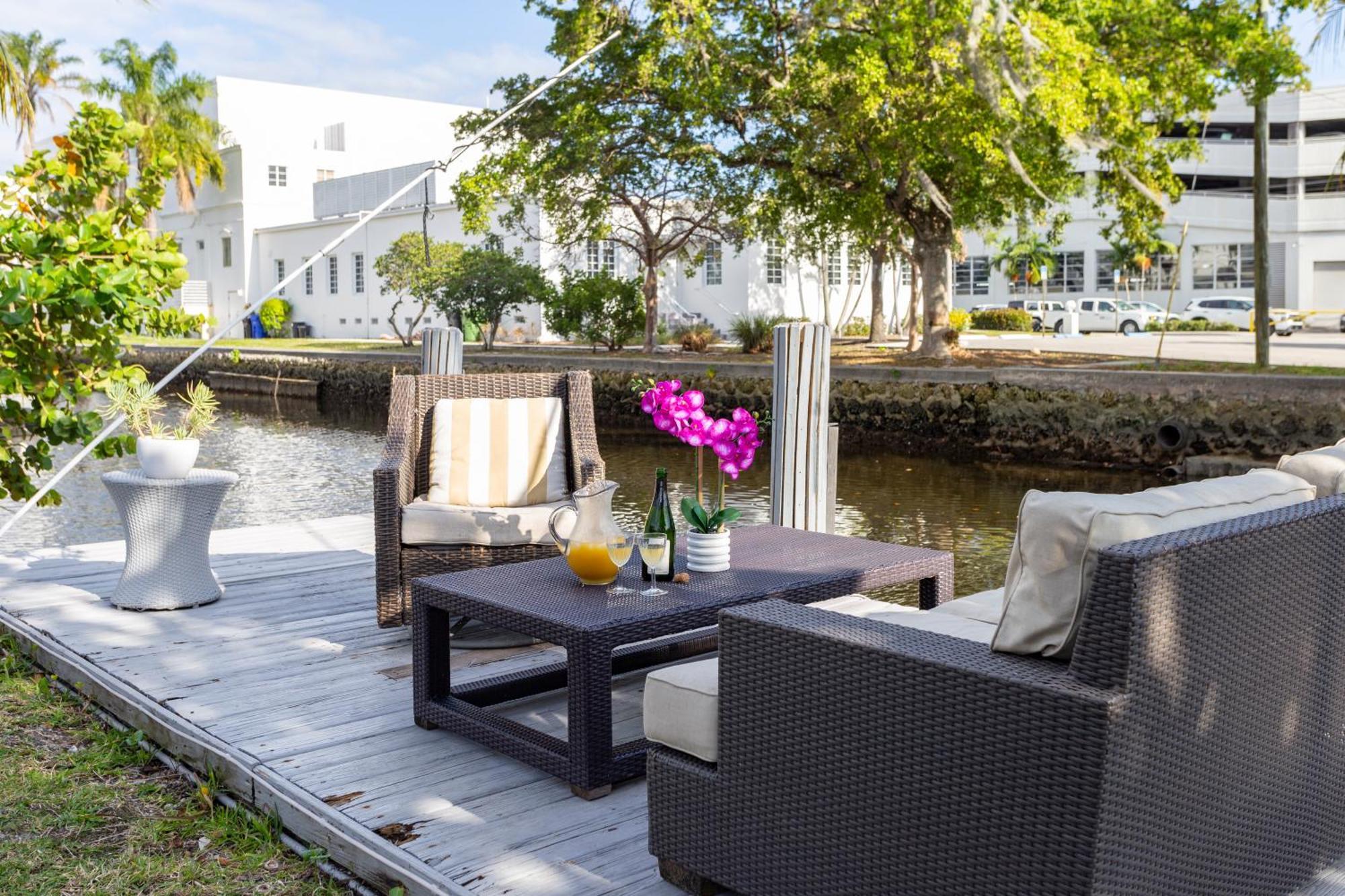 Riverwalk Villa I Private Dock & Hot Tub Форт-Лодердейл Экстерьер фото